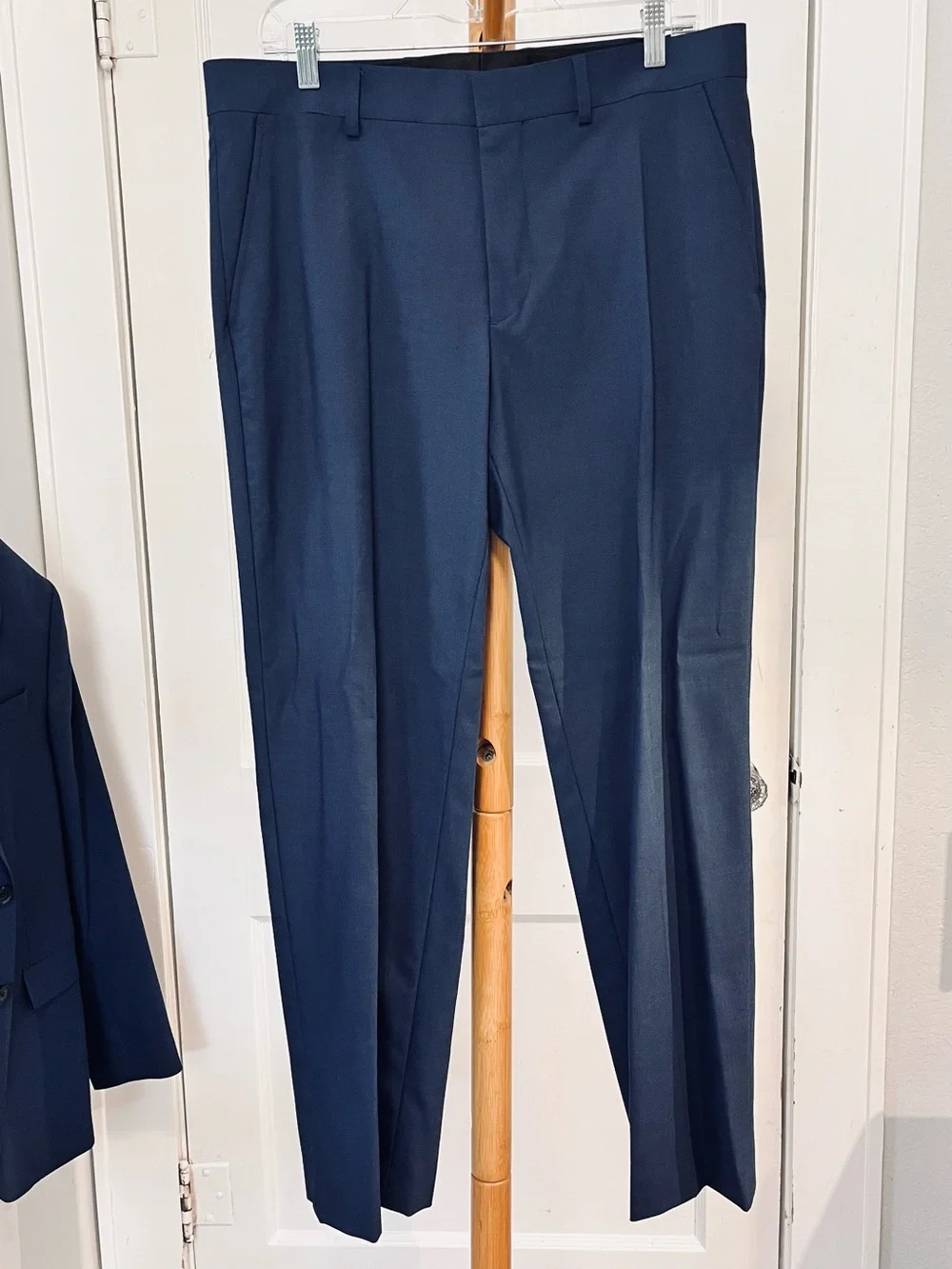 J. Ferrar Navy Blue Two-Piece Suit See Messurements